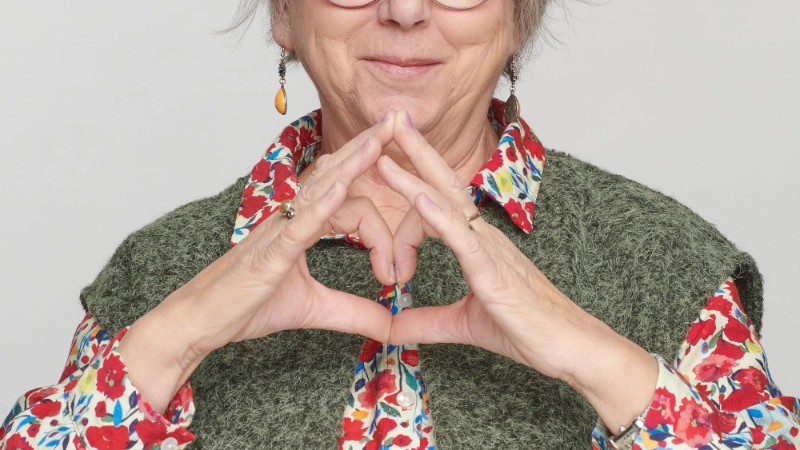 Ursula Quartenoud bénévole broderie Pro Senectute Fribourg 2026